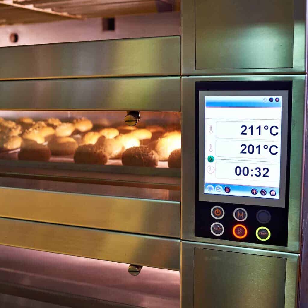 Restaurant oven display